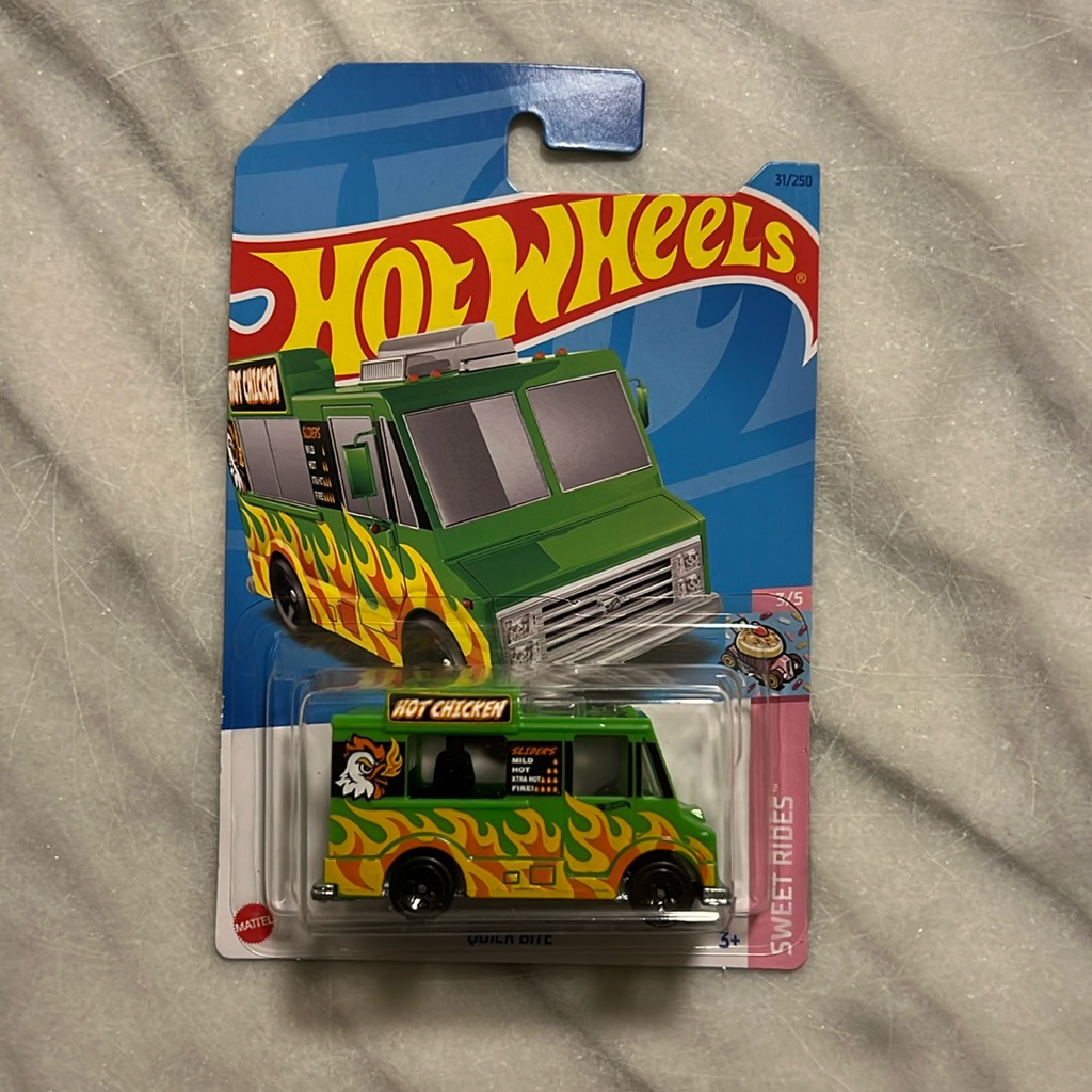 Hot Wheels Quick Bite